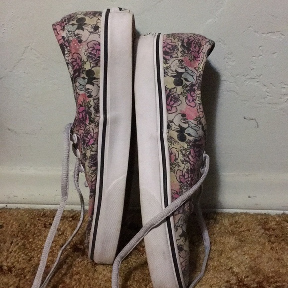 Disney Minnie Mouse Vans - Picture 2 of 5